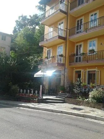 Albergo Ristorante La Nuova Estalagem Desulo