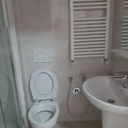 Albergo Ristorante La Nuova 여관