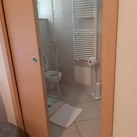 여관 Albergo Ristorante La Nuova 2*